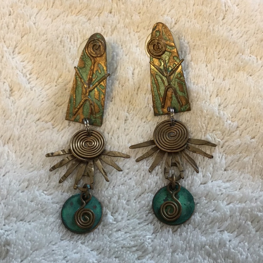 Mixed metals earrings